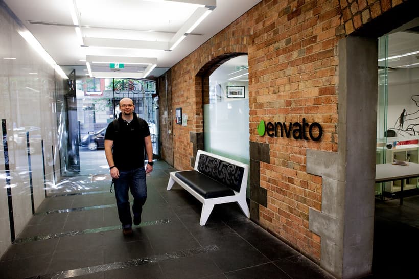 9:01am – Collis arrives to work at the new Envato office on King St.